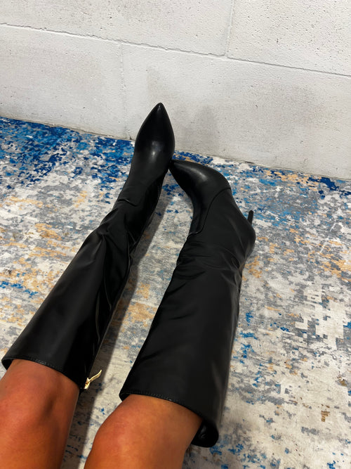 Stivale Fendy in ecopelle nero