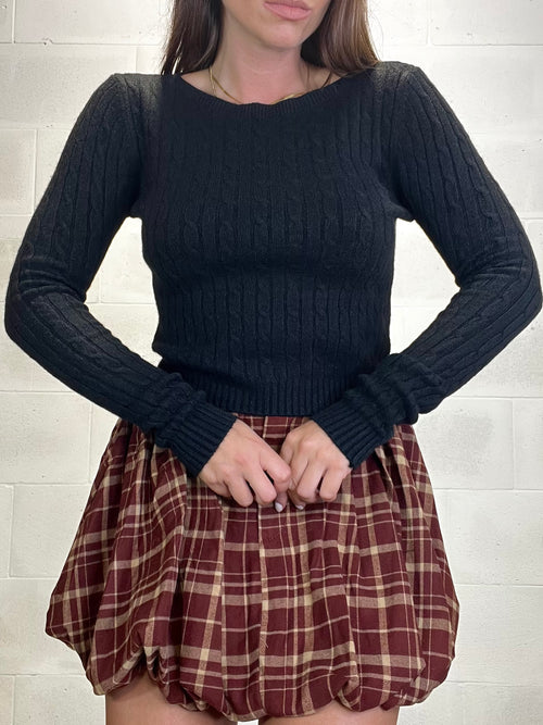 Pull lavorazione trecce nero