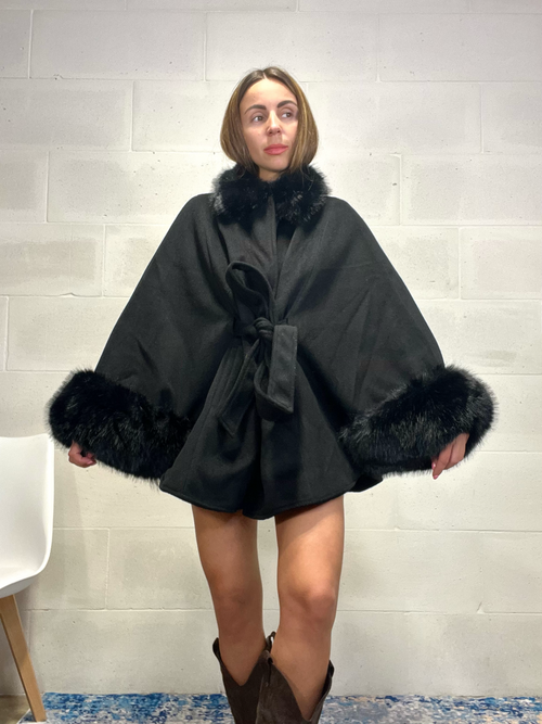 Cappottino/Poncho foderato con cintura Siberia nero
