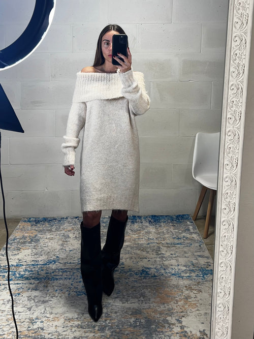 Dress simil lama spalle cadenti e risvolto panna