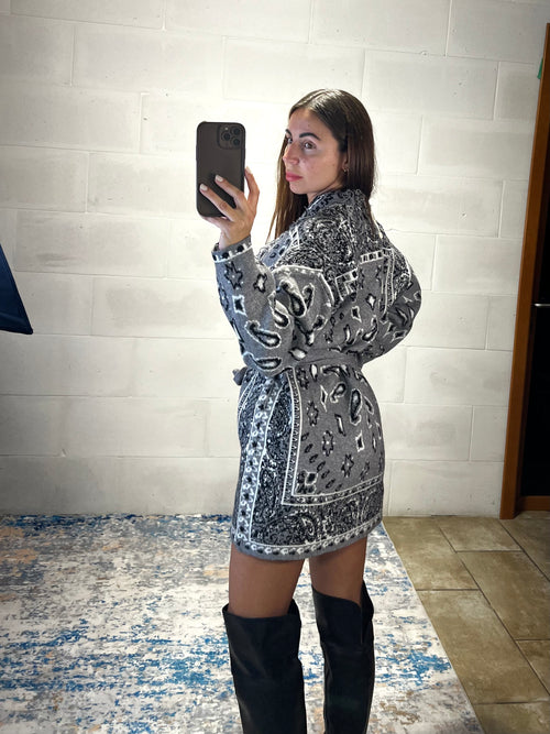 Cardigan Alanu grigio con cintura annodata