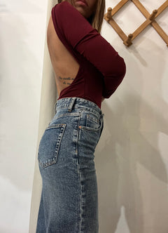 Body elasticizzato bordeaux maxi scollo sul retro