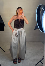 Pantalone Tortuga baggy in 95% cotone 7/8 terra beige