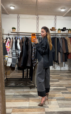 Camicione over in denim spacchi laterali più lungo sul retro nero
