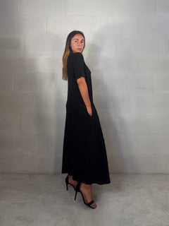 Maxi abito t-shirt in viscosa “per tutte le taglie” nero