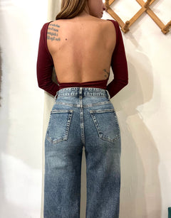 Body elasticizzato bordeaux maxi scollo sul retro