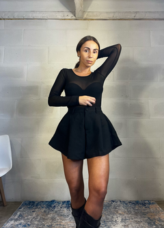 Short a campana con elastico in vita sul retro