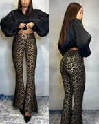 Pantaleggings elasticizzato Animalier scampanato sul fondo