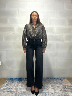 Denim nero elasticizzato a palazzo