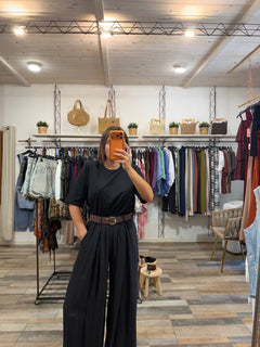 Pantalone in Tencel con pence e cintura nero