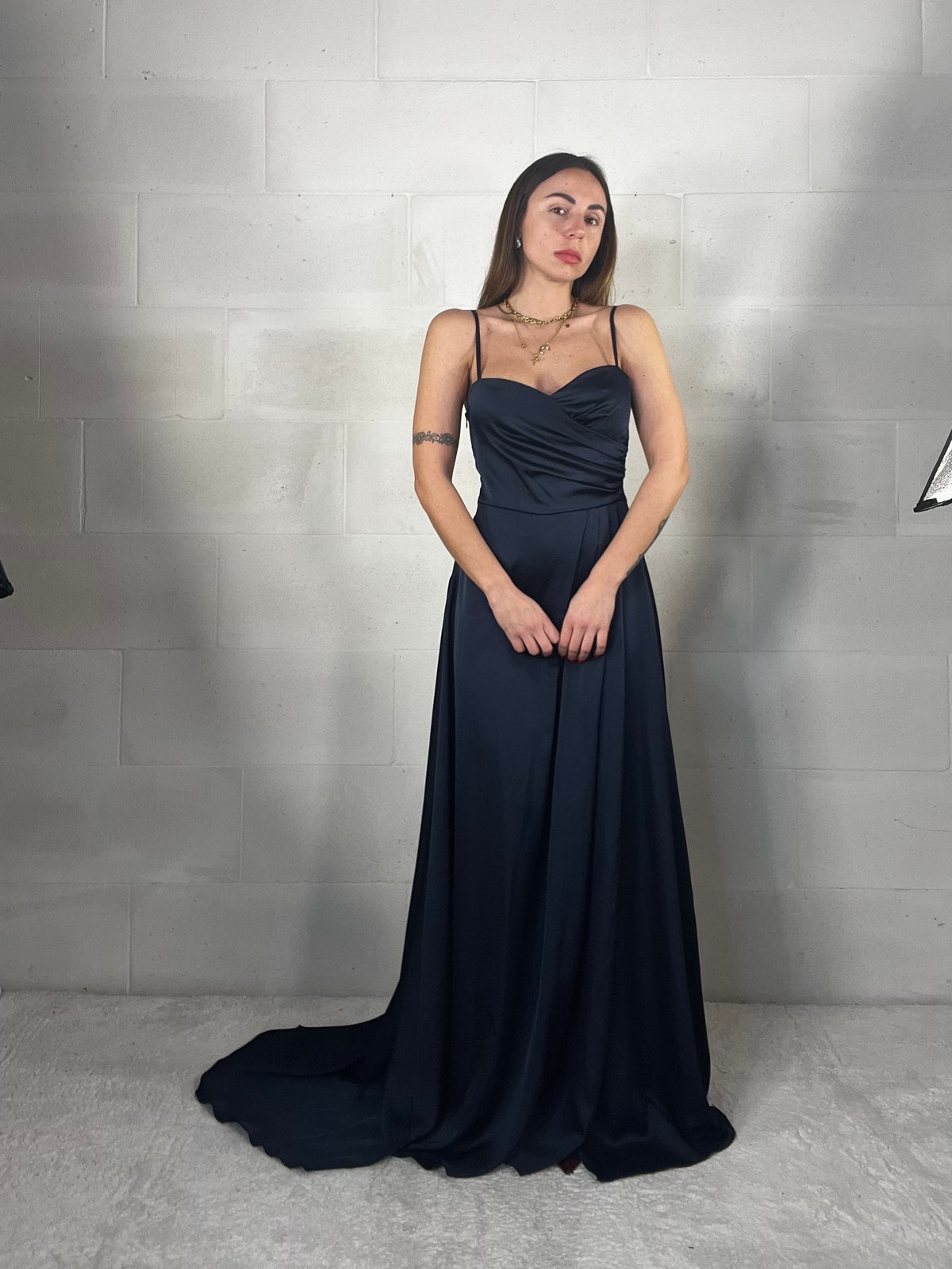 Maxi abito da cerimonia Venere blu notte con strascico