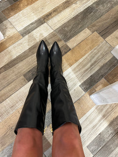 Stivale Fendy in ecopelle nero