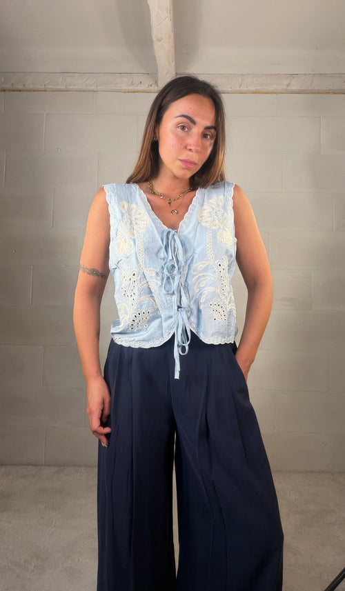 Gilet etnico con lacci celeste pallido Aida