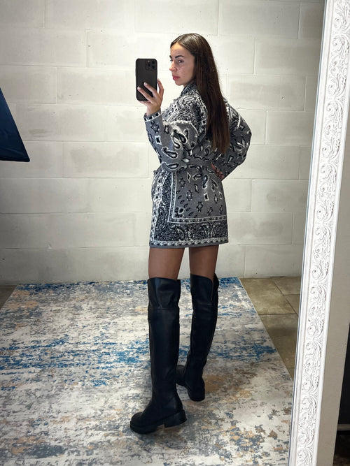 Stivale sopra al ginocchio nero