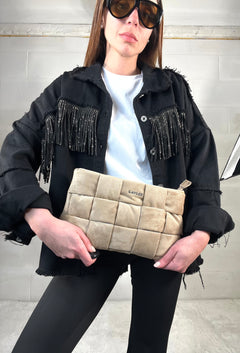 Borsa intrecciata eco suede sabbia