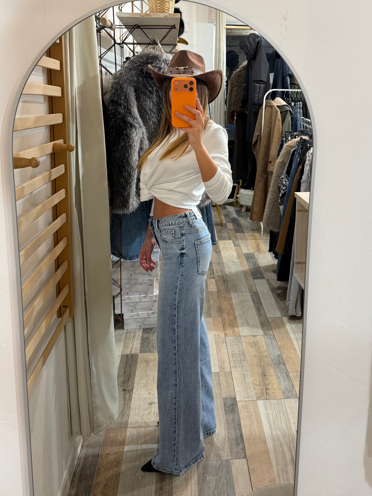 Denim vita bassa lavaggio chiaro a palazzo