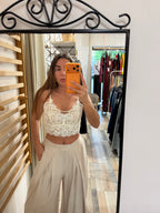 Top in pizzo con spalline regolabii panna