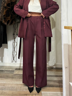 Tailleur Valentino bordeaux
