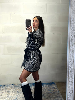 Cardigan Alanu nero con cintura annodata