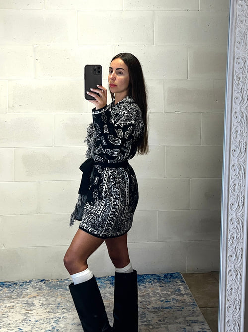 Cardigan Alanu nero con cintura annodata