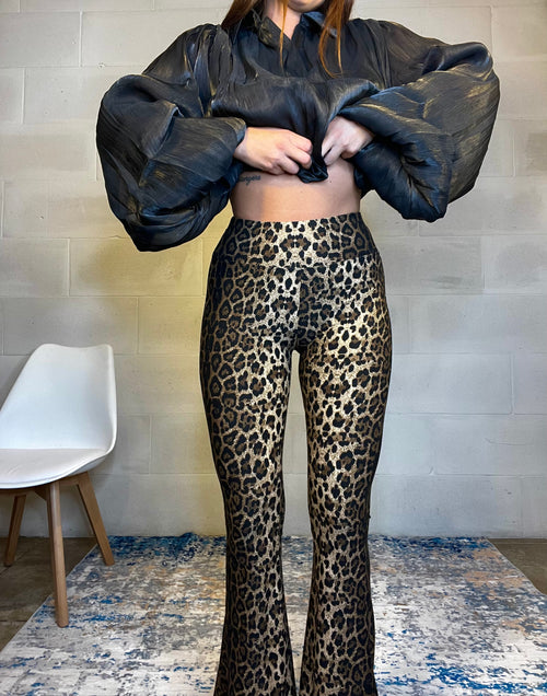 Pantaleggings elasticizzato Animalier scampanato sul fondo