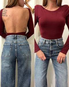 Body elasticizzato bordeaux maxi scollo sul retro