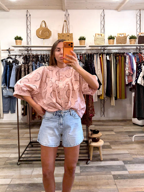 Blusa in sangallo manica 3/4 rosa
