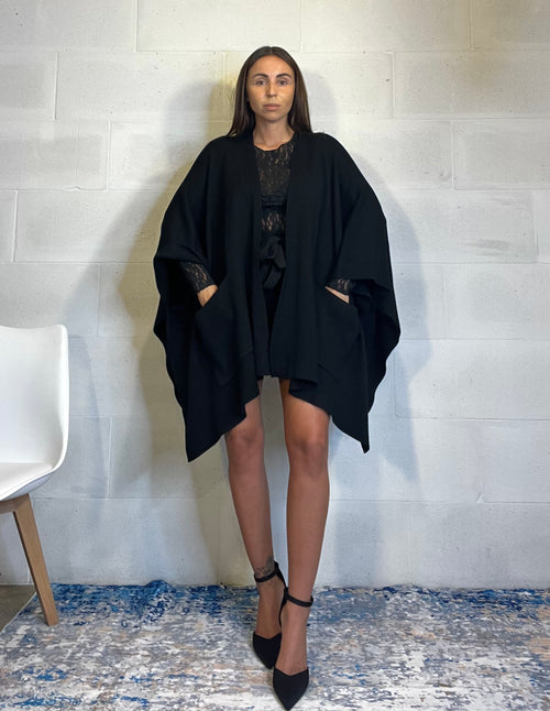 Poncho/cardigan simil lana 53% viscosa nero