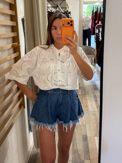 Short Butterfly in denim a lavaggio medio