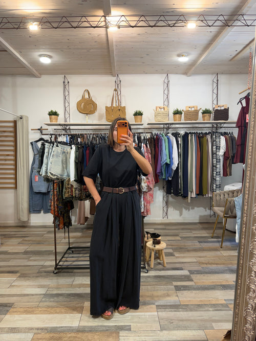 Pantalone in Tencel con pence e cintura nero