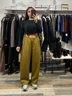 Pantalone della tuta baggy in neoprene senape