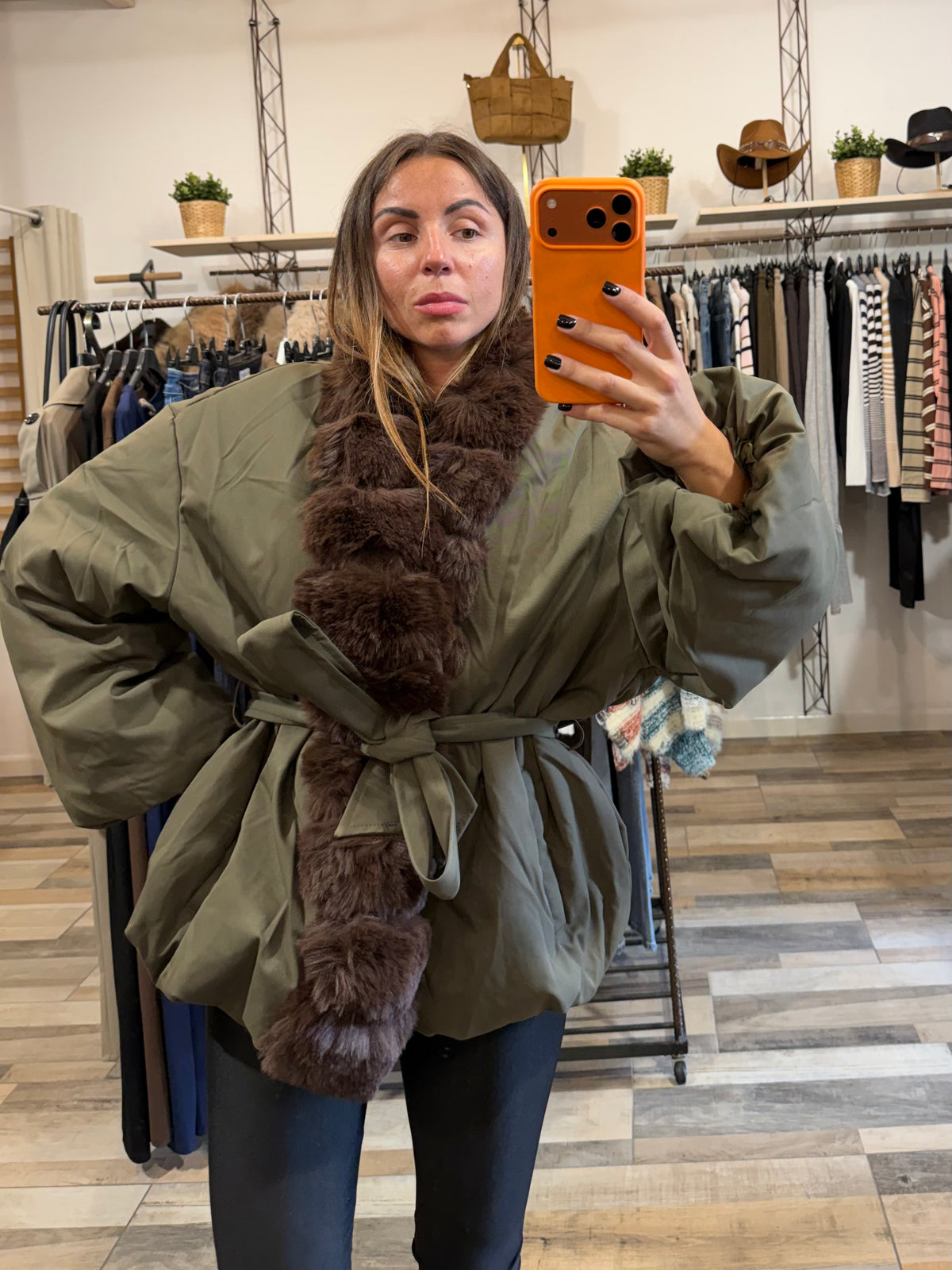 Bomber kimono Cracovia inserti in ecopelliccia con cintura annodabile verde militare