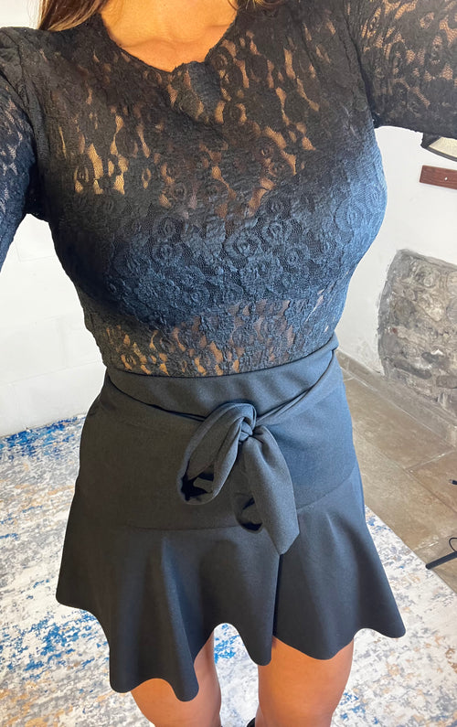 Body in pizzo elasticizzato