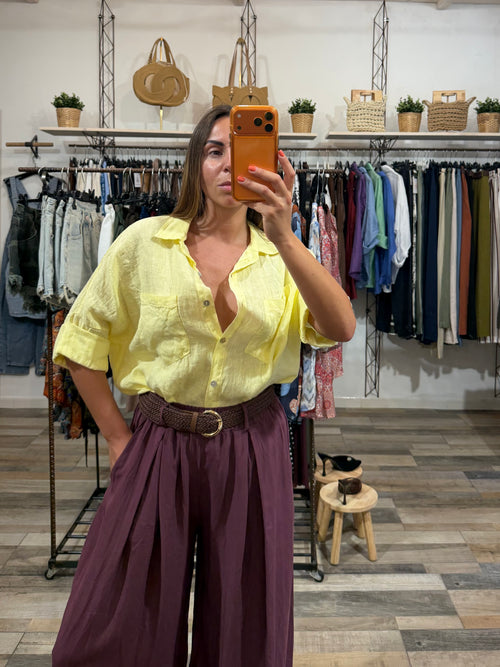 Pantalone in Tencel con pence e cintura prugna