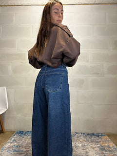Jeans a portafoglio modello a palazzo