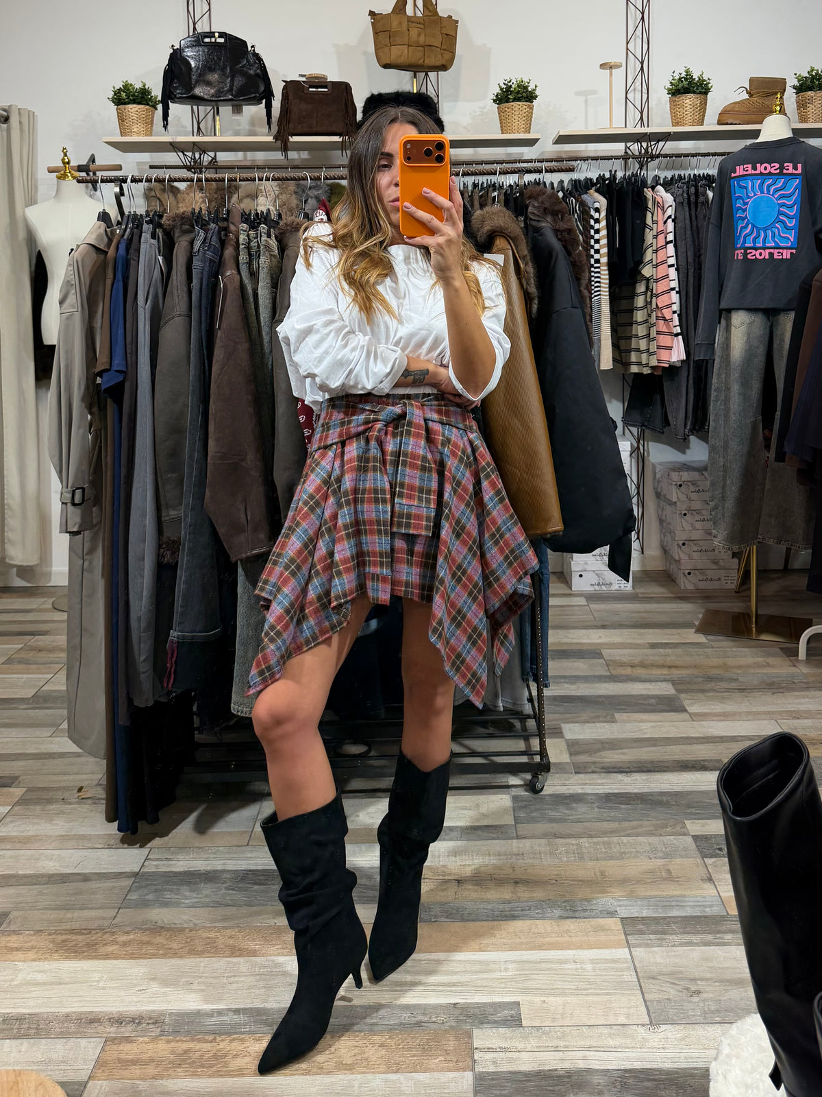 Gonna tartan in flanella asimmetrica con nodo frontale multicolore