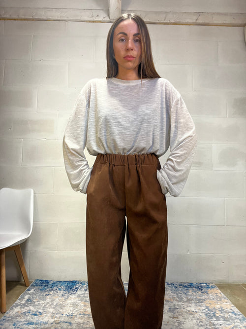 Pantalone baggy in velluto camel