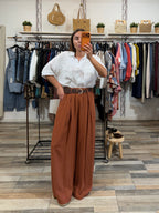 Pantalone in Tencel con pence e cintura terra bruciata