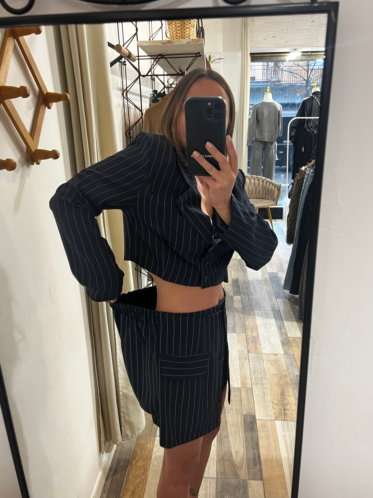 Coordinato short + blazer crop gessato blu