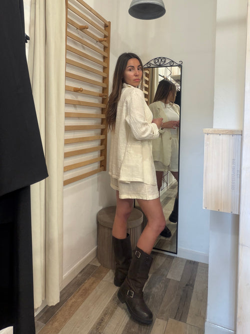 Coordinato blazer+short in 100% lino panna