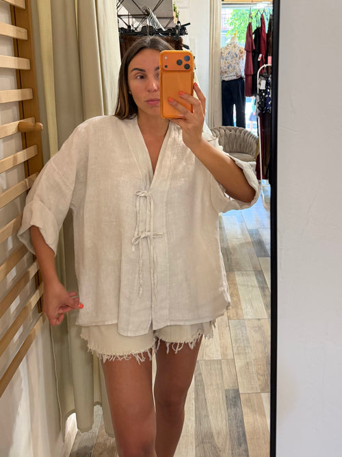 Blusa con lacci frontali over 100% lino beige chiaro