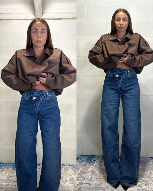 Jeans a portafoglio modello a palazzo