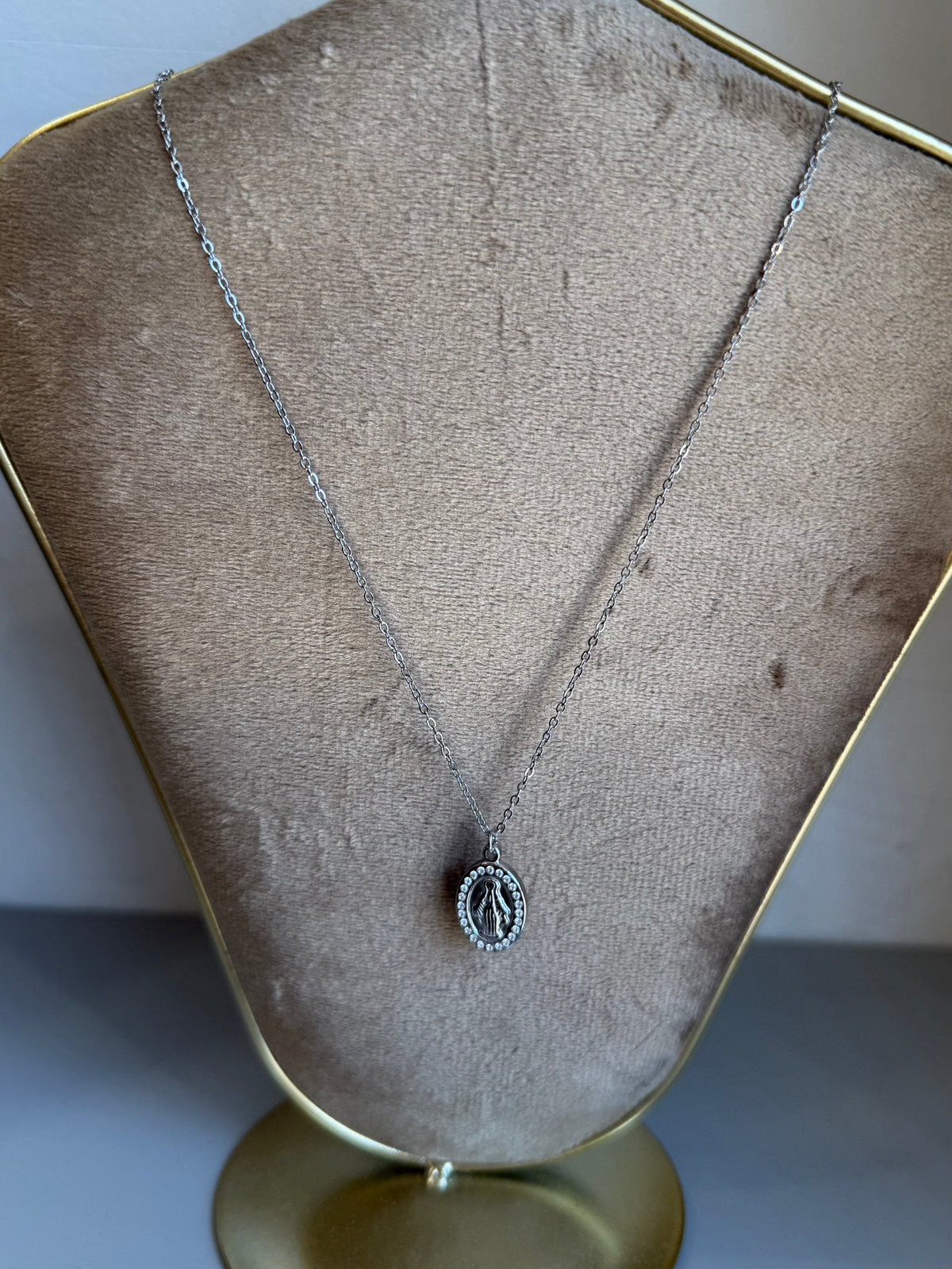 Collana madonnina argentata