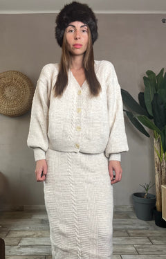 Coordinato cardigan + gonna tubino panna