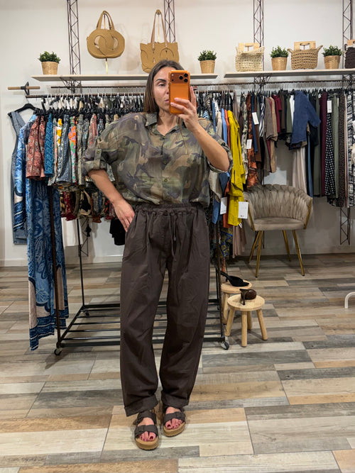 Pantalone baggy in 95% cotone 7/8 marrone