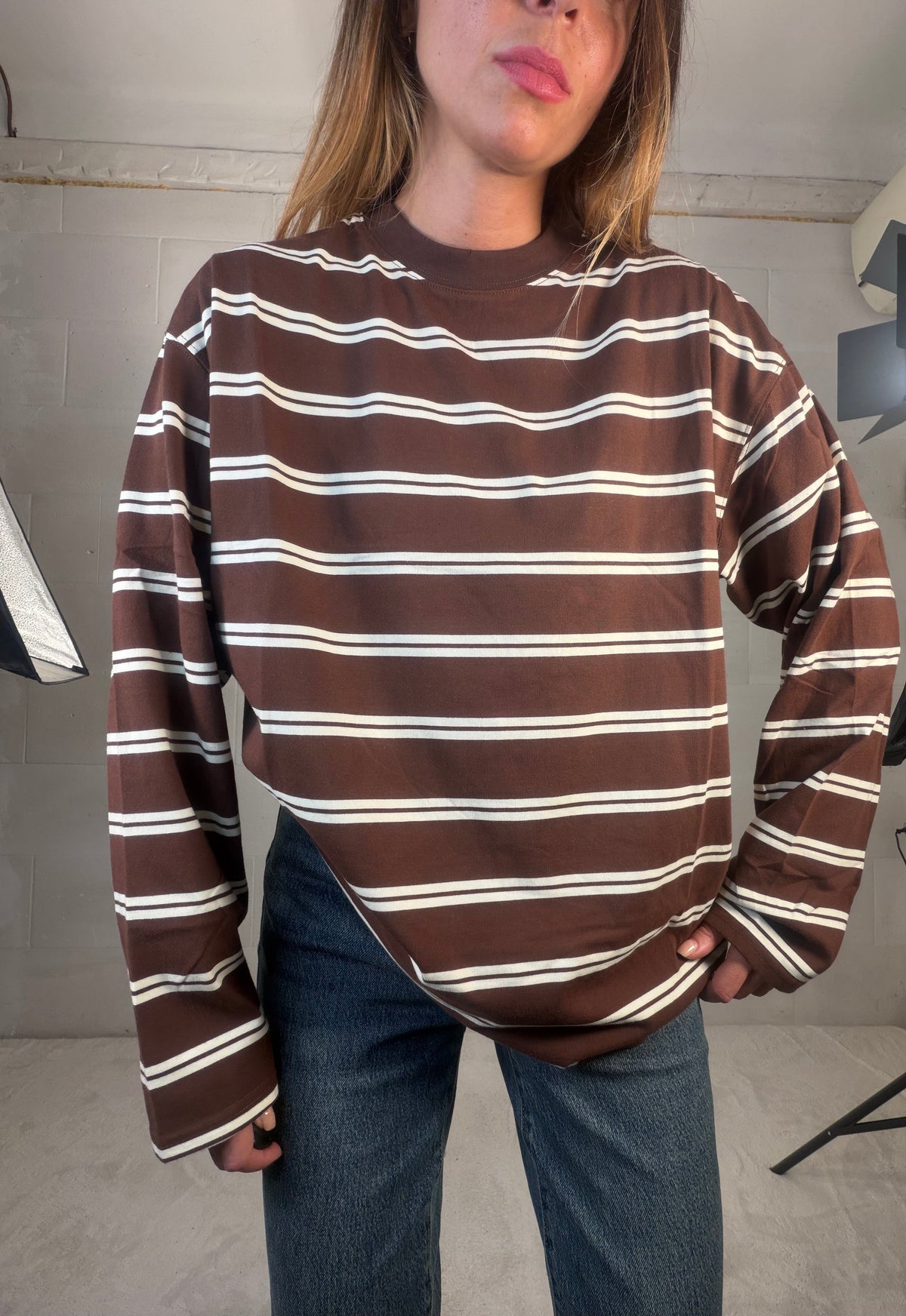 Long Sleeve rigata 95 % cotone marrone colletto effetto strappato
