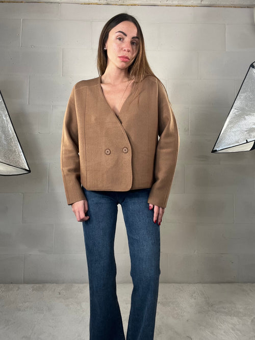 Cardigan fatto a giacca camel