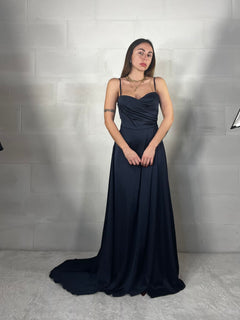 Maxi abito da cerimonia Venere blu notte con strascico