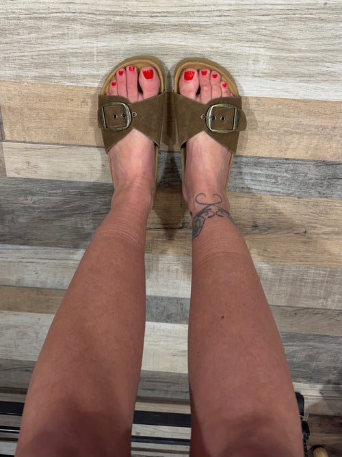 Ciabatta Madrid marrone suede suola in vera pelle