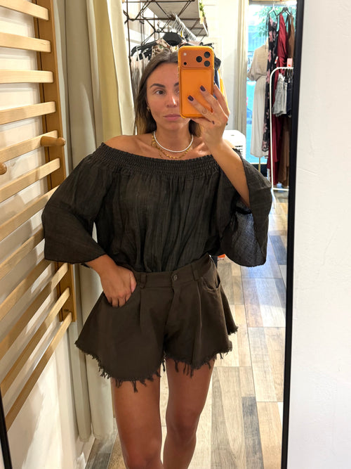 Blusa ampia in viscosa marrone manica 3/4 scollo a barchetta